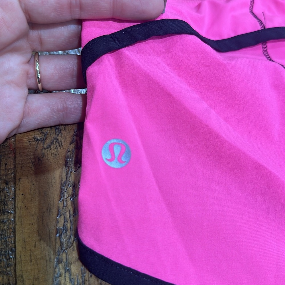 Lululemon Run: Speed Short 4 Way Stretch Raspberry Glo Light - Picture 4 of 7